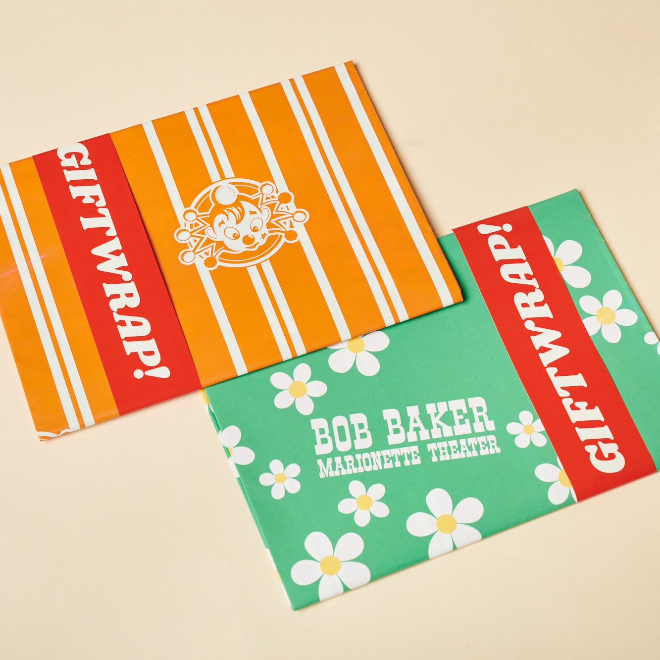 Two-sided Wiz/Daisy Gift Wrap